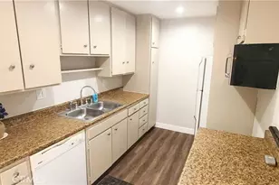 5320 Zelzah Ave, Encino, CA 91316 - Photo 6