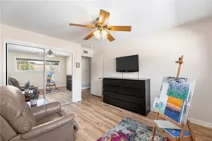 10983 Topeka Dr, Northridge, CA 91326 - Photo 22