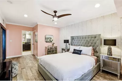 4807 Woodley Avenue #303, Encino, CA 91436 - Photo 18