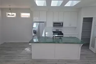 432 S Harbor Blvd, Santa Ana, CA 92704 - Photo 2