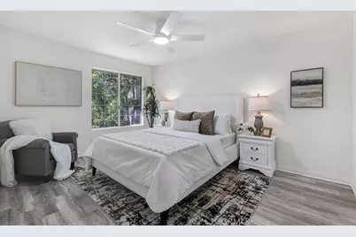 21500 Burbank #316, Woodland Hills, CA 91367 - Photo 4