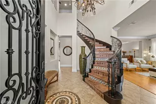 30308 Mallorca Pl, Castaic, CA 91384 - Photo 4