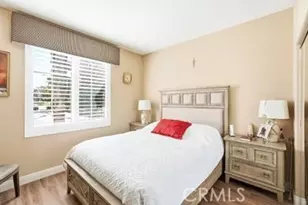 29251 Via Solano, Valencia, CA 91354 - Photo 14