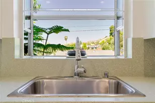 801 Stephen Rd, Burbank, CA 91504 - Photo 14