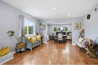 9533 Frankirst, North Hills, CA 91343 - Photo 10