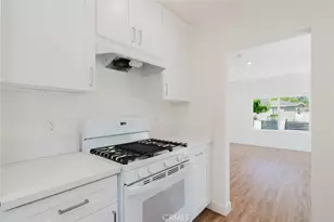 6517 Bellaire Ave, North Hollywood, CA 91606 - Photo 8