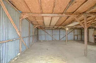5981 La Mesa Rd, Phelan, CA 92371 - Photo 36