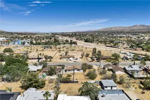 7100 Cholla Ave, Yucca Valley, CA 92284 - Photo 6