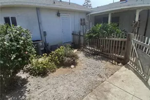 10918 Laurel Canyon, San Fernando, CA 91340 - Photo 30