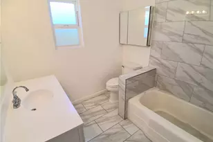 10918 Laurel Canyon, San Fernando, CA 91340 - Photo 10