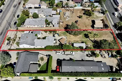 10918 Laurel Canyon, San Fernando, CA 91340 - Photo 26