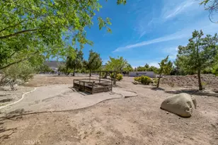9618 Sweetwater Dr, Agua Dulce, CA 91390 - Photo 48
