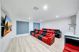 4330 Alhama, Woodland Hills, CA 91364 - Photo 26