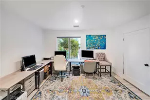 4330 Alhama, Woodland Hills, CA 91364 - Photo 34