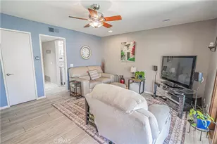 27939 Caraway Ln, Saugus, CA 91350 - Photo 12