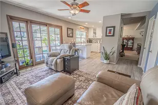 27939 Caraway Ln, Saugus, CA 91350 - Photo 10
