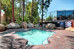 5500 Owensmouth Ave, Woodland Hills, CA 91367 - Photo 14