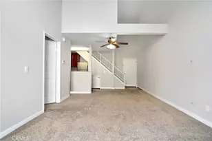 5500 Owensmouth Ave, Woodland Hills, CA 91367 - Photo 4