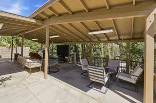 41830 Stratford Cir, Palmdale, CA 93551 - Photo 32