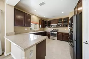 26856 Cherry Willow, Canyon Country, CA 91387 - Photo 10