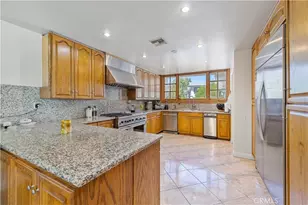 16015 Jeanne Ln, Encino, CA 91436 - Photo 26