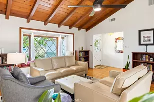 11656 Margate St, Valley Village, CA 91601 - Photo 2