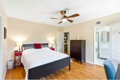 11656 Margate Street, Valley Village, CA 91601 - Photo 8