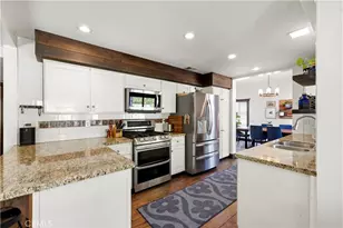 25541 Pembrook Pl, Saugus, CA 91350 - Photo 20