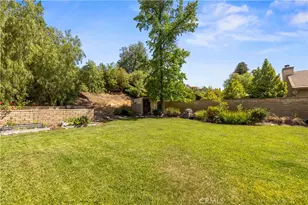 25541 Pembrook Pl, Saugus, CA 91350 - Photo 50