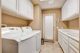 24876 Paseo Primario, Calabasas, CA 91302 - Photo 56