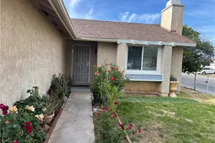 3107 E Avenue R-5, Palmdale, CA 93550 - Photo 2