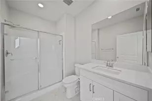 20560 Galloway Dr, Saugus, CA 91350 - Photo 10