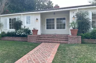 15440 Dickens St, Sherman Oaks, CA 91403 - Photo 2