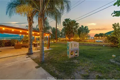 27951 Carvel Drive, Canyon Country, CA 91351 - Photo 2