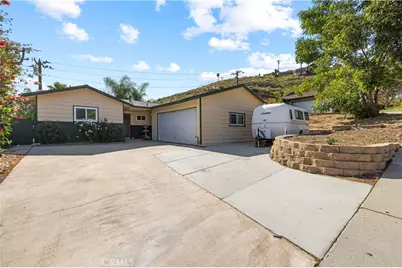 27951 Carvel Drive, Canyon Country, CA 91351 - Photo 28