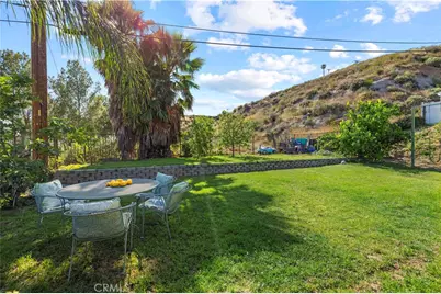 27951 Carvel Drive, Canyon Country, CA 91351 - Photo 34