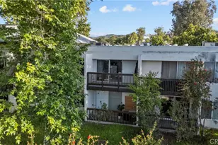 23515 Lyons, Valencia, CA 91355 - Photo 28
