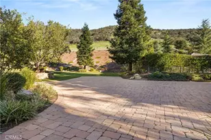 1005 Cheshire Hills Ct, Westlake Village, CA 91361 - Photo 14