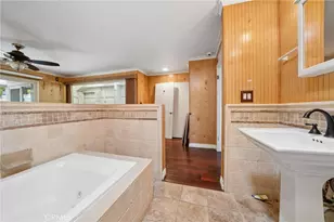 26311 Green Terrace Dr, Newhall, CA 91321 - Photo 18