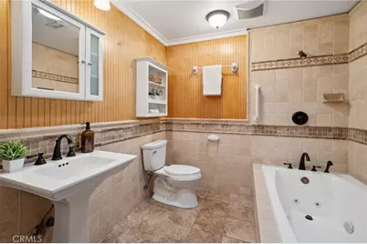 26311 Green Terrace Drive, Newhall, CA 91321 - Photo 20