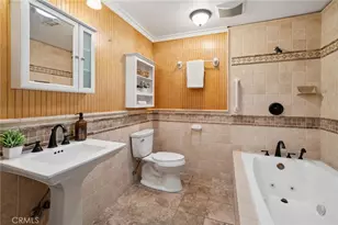 26311 Green Terrace Dr, Newhall, CA 91321 - Photo 20