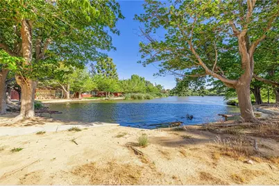 21329 Lake Shore Drive #35, California City, CA 93505 - Photo 28