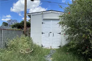 17435 Runnymede St, Van Nuys, CA 91406 - Photo 10