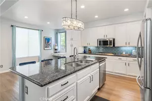 21922 Crestline, Saugus, CA 91390 - Photo 8
