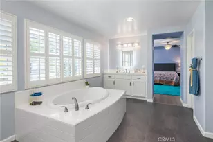 21922 Crestline, Saugus, CA 91390 - Photo 22