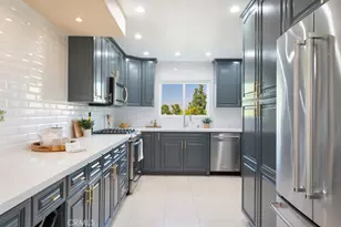 4927 Alatar, Woodland Hills, CA 91364 - Photo 18