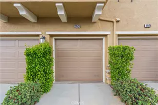 19527 Opal Ln, Saugus, CA 91350 - Photo 4
