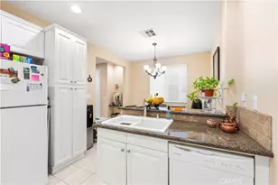 19527 Opal Ln, Saugus, CA 91350 - Photo 24