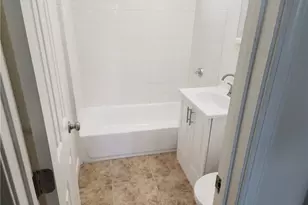 11100 S New Hampshire, Los Angeles, CA 90044 - Photo 12