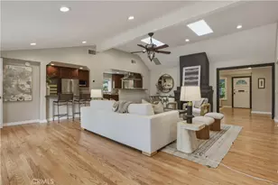 11592 Kling St, Toluca Lake, CA 91602 - Photo 12